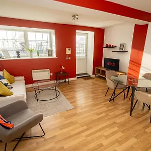 https://cozy-and-modern-2-bed-apartment.cardiffhotelswales.com